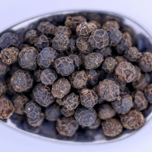 Black Tellicherry Peppercorn CO2